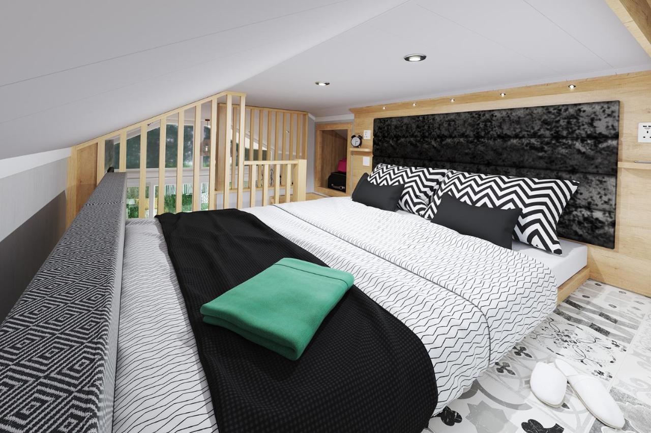 The Parr Pod - Beautiful, Luxury Pod Hotel Aberlour Bagian luar foto